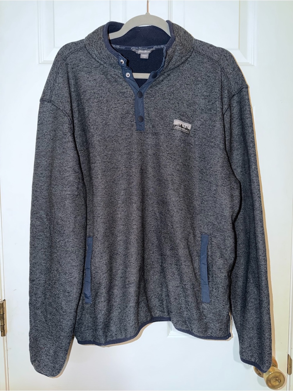 Eddie Bauer Charcoal Gray and Navy Fleece Pullover